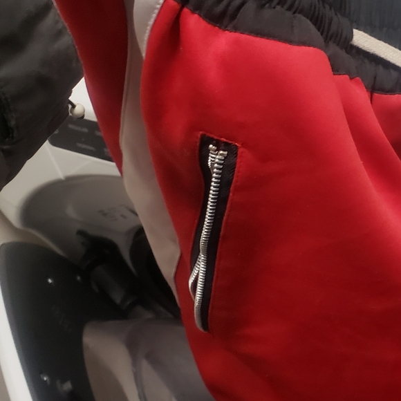 Zippered red track pant - Picture 1 of 1